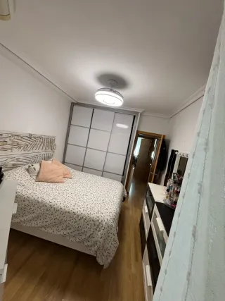 Piso con trastero en Barriada las Naciones