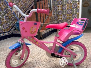Bicicleta niña Peppa Pig con ruedines y cesta
