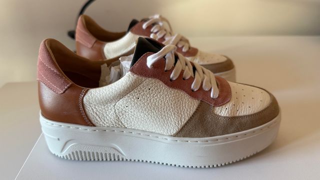 Zapatillas CMB Mujer Rosas y Blancas