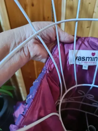 Vestido de fiesta morado exclusivo