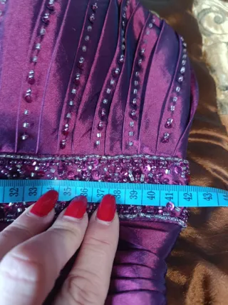 Vestido de fiesta morado exclusivo