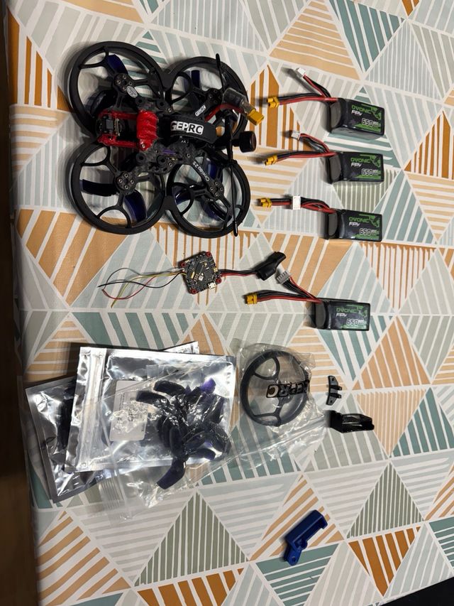 Dron FPV GEPRC Cinelog25