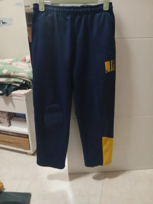 Pantalón chándal Escola Joan 23 Talla 10