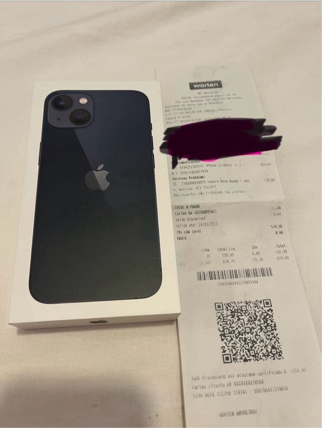 iPhone 13 128 GB Negro ,3 fundas nuevas