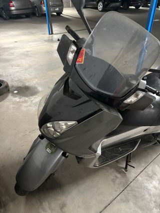 Yamaha XMAX 250 (2008) ITV 2027. Inyección.