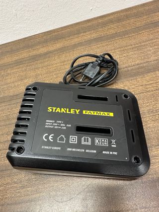 Cargador Stanley Fatmax 14,4/18V Litio