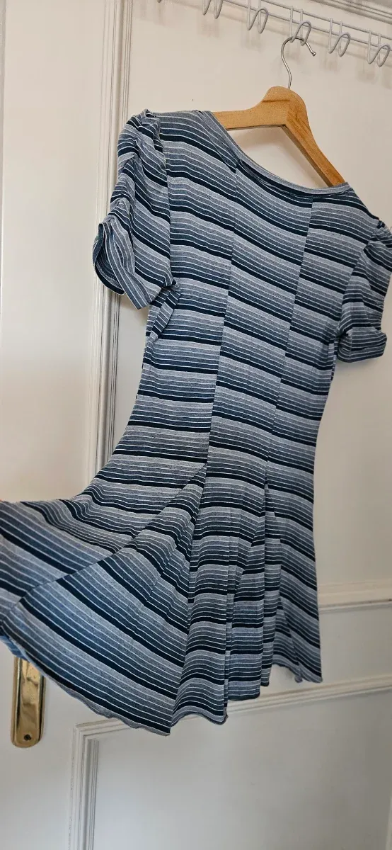 Camiseta estilo vestido rayas