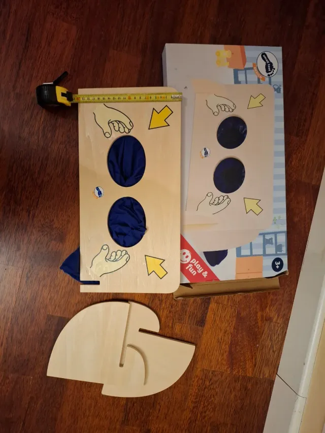 Pared táctil de madera