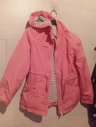 Cortavientos niña rosa talla 9/10