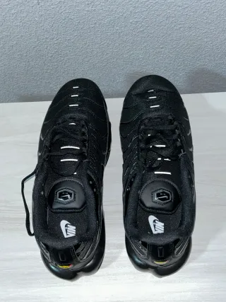 Nike Air Max Plus TN Negras
