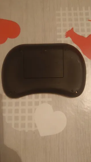 Mini Teclado Inalámbrico con Touchpad