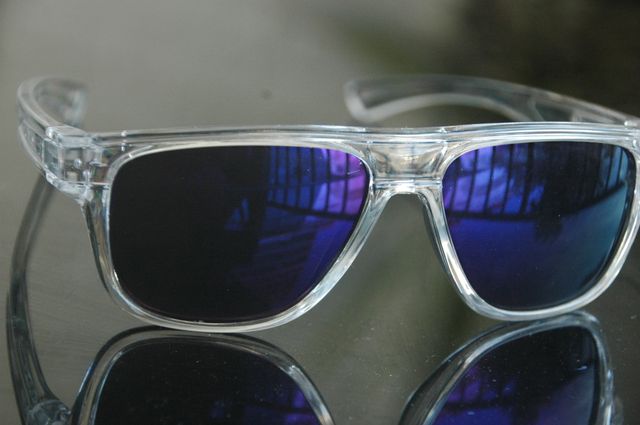 Occhiali da sole 5 unità a 4€ ciascuno