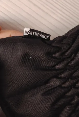 Guantes Wedze negros impermeables