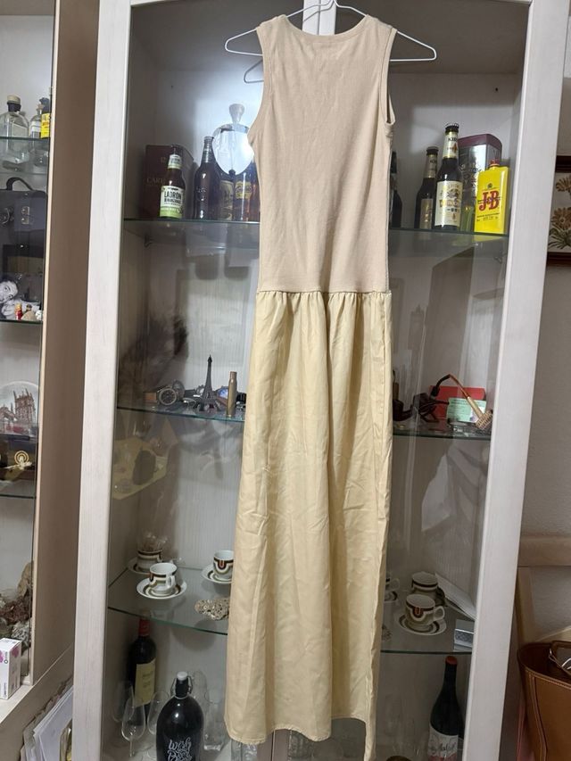 Vestido largo beige