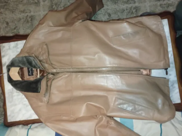 Chaqueta de cuero Simply beige/marrón