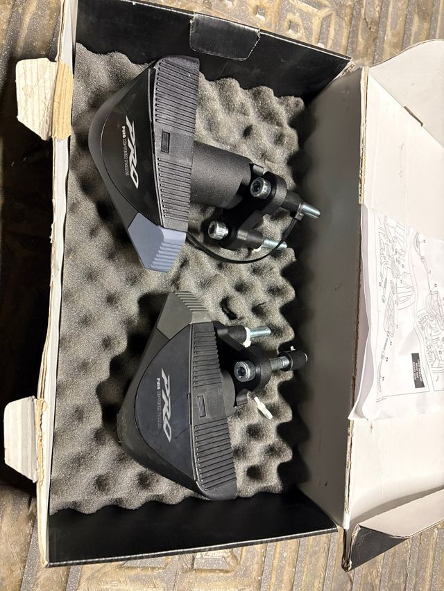 Protectores de motor Puig Pro Z800.