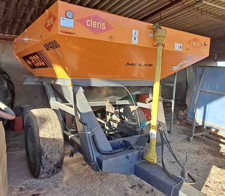 Abonadora agrícola Cleris