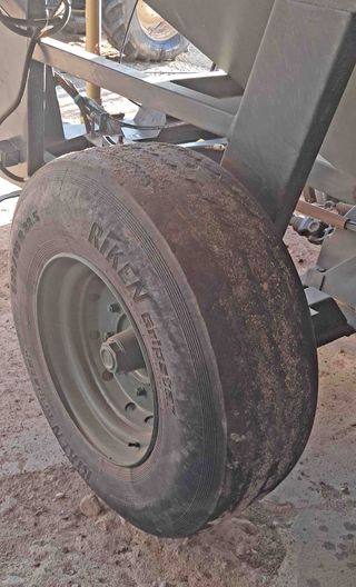 Abonadora agrícola Cleris