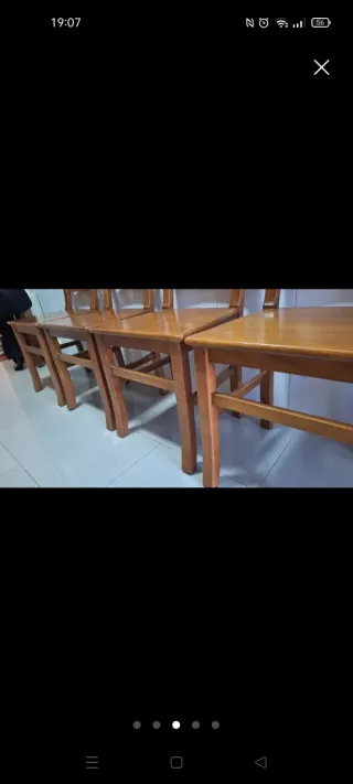 Juego de 4 sillas de madera