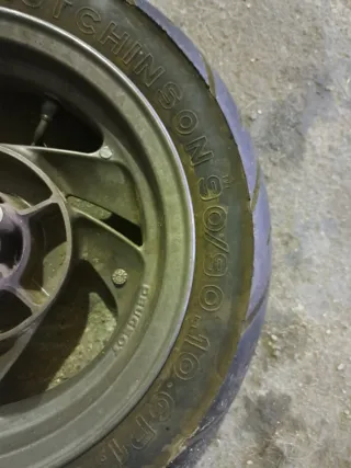 Llantas Peugeot Scooter