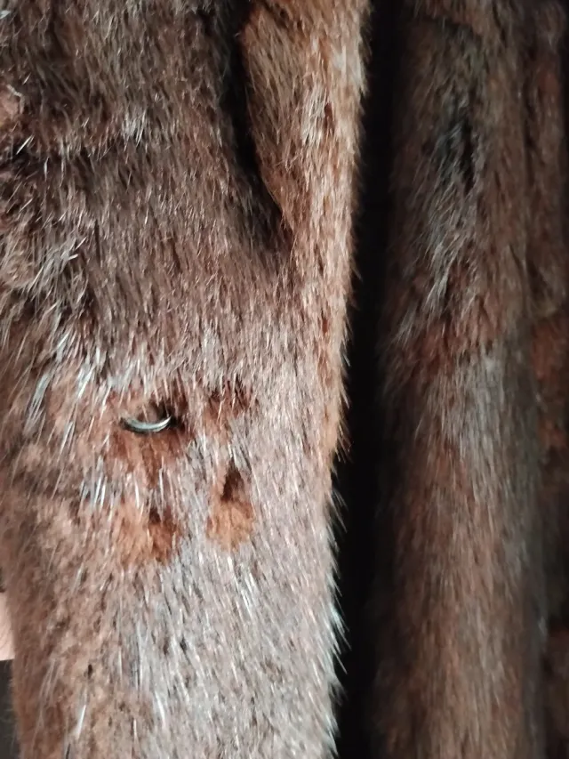 Chaquetón de pelo marrón