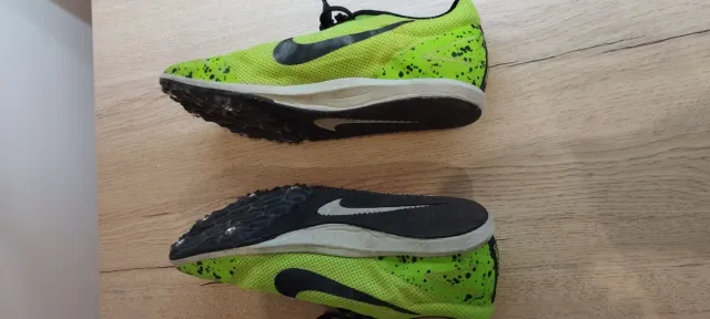 Zapatillas clavos atletismo Nike verde/negro