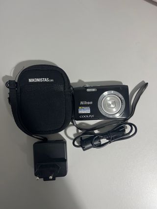 Cámara Nikon Coolpix Negra 20.1 MP