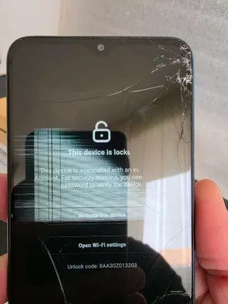 Xiaomi Redmi 9 bloqueado y pantalla rota