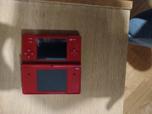 Nintendo DS Roja