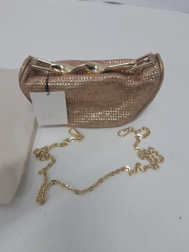 Bolso Zara Dorado