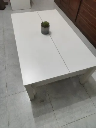 Mesa de comedor extensible blanca