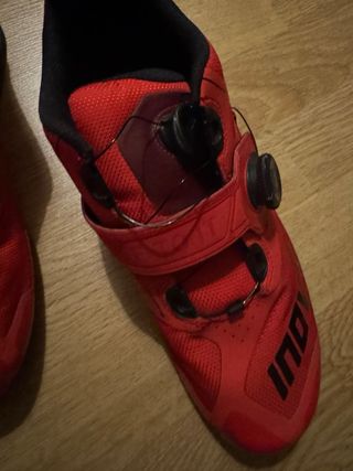 Zapatillas Halterofilia Inov-8 Rojas