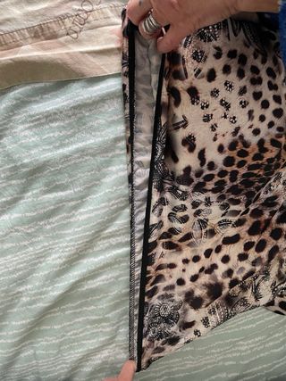 Vestido estampado animal print elegante hasta T-M