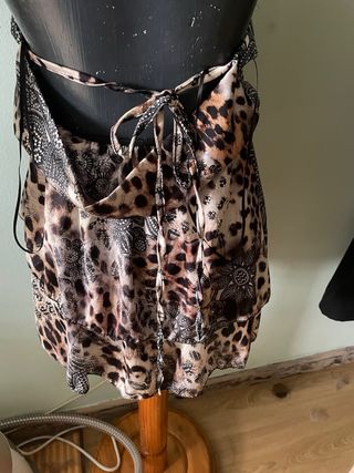Vestido estampado animal print elegante hasta T-M