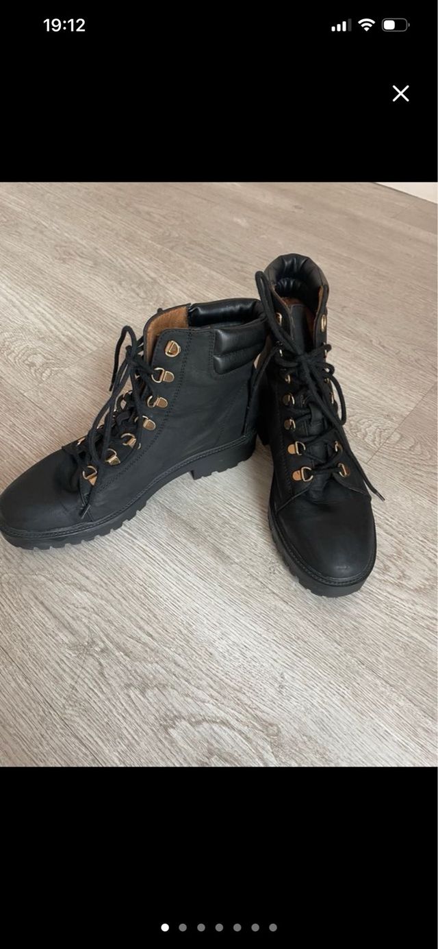Botas negras talla 40