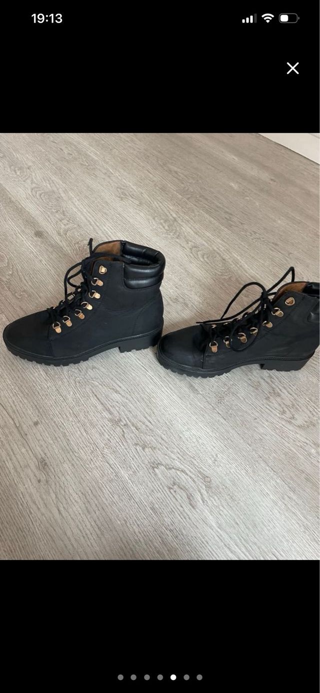 Botas negras talla 40