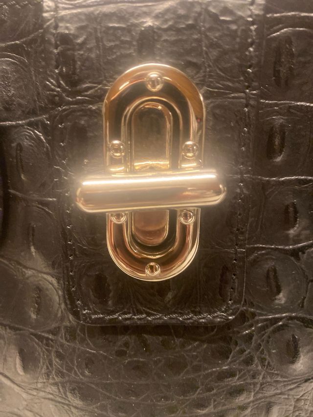 Bolso italiano piel negro cocodrilo