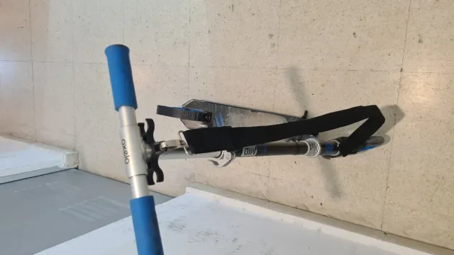 Patinete Oxelo azul Mid 7.