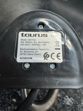 Sandwichera Taurus Amazing GR1700