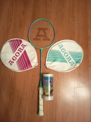 Raquetas de bádminton Agora con fundas y volantes