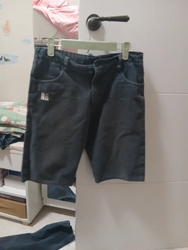 Pantalón corto uniforme Escola Joan 23 T.14