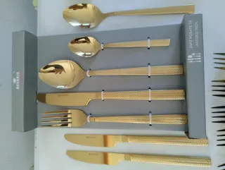 Set Posate 24 Pezzi Acciaio Dorato