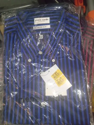 Camisa Pierre Cardin Talla L 70 e cada una