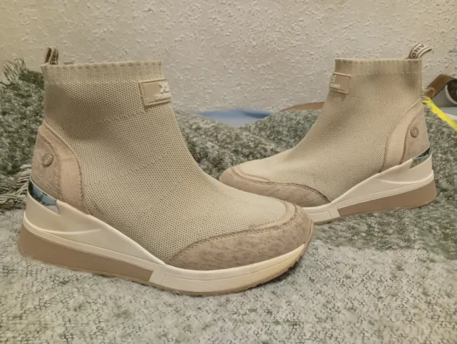 Zapatos Deportivos Xti Urban Brand Beige