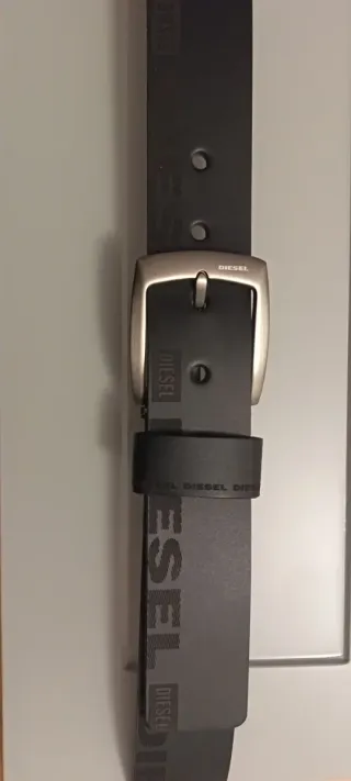 Cinturón Diesel Piel Negro Hebilla Plateada Hombre