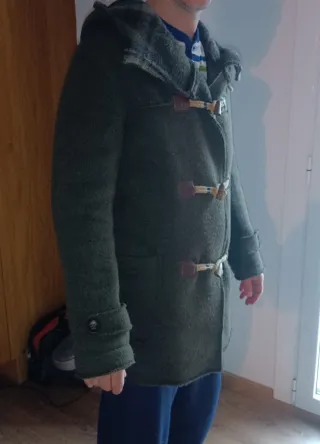 Abrigo de lana verde oliva