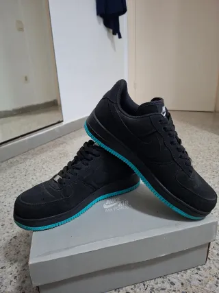 Nike Air Force 1 Talla 42 Negro Turquesa