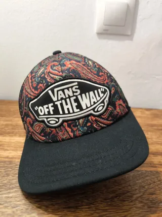 Gorra Vans Paisley Negra Multicolor