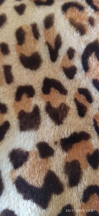 Abrigo mutón auténtico vintage estampado leopardo