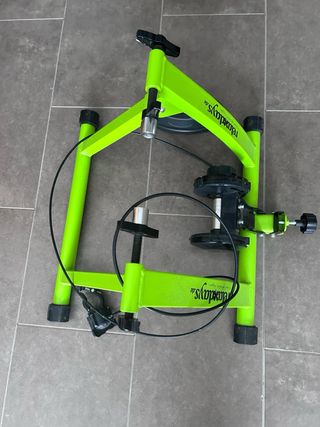 Rodillo de entrenamiento para bicicleta